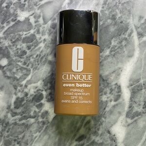 Clinique Even Better Foundation Tea